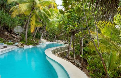 North Island A Luxury Collection Resort Seychelles Luxury Hotel Review By Travelplusstyle