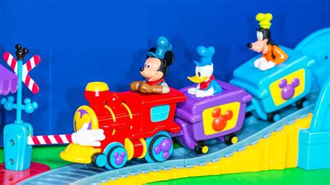 Unboxing The Mickey Mouse Clubhouse Train And Track Playset Youtube
