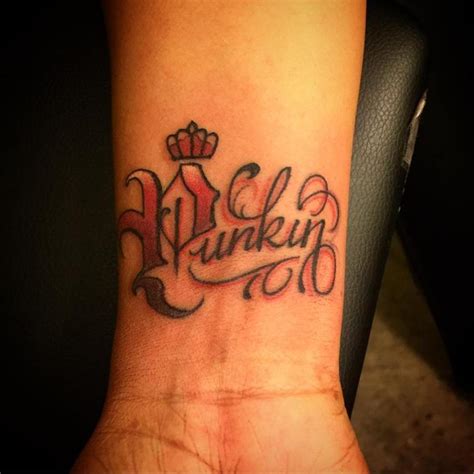 Check spelling or type a new query. 60 Wonderful Crown Tattoos For Your Writs