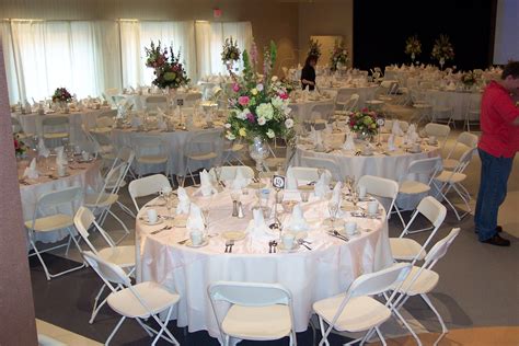 Some things to consider when shopping for decorations for a wedding reception include what area you're decorating, the fabrics and materials. Weddings at E-town - Elizabethtown College