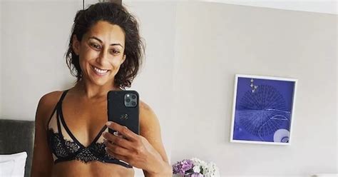 Loose Women S Saira Khan Strips To Barely There Bikini For Sweaty Workout Session Daily Star