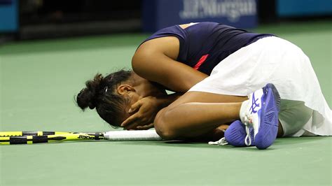 us open 2021 live leylah annie fernandez loses score to aryna sabalenka emma raducanu tennis