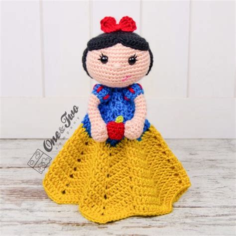 Personalised Snow White Super Soft Blanket By A Type Of ...