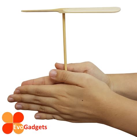 Eco Friendly Wooden Unpainted Hand Spin Propeller Toy For Children And