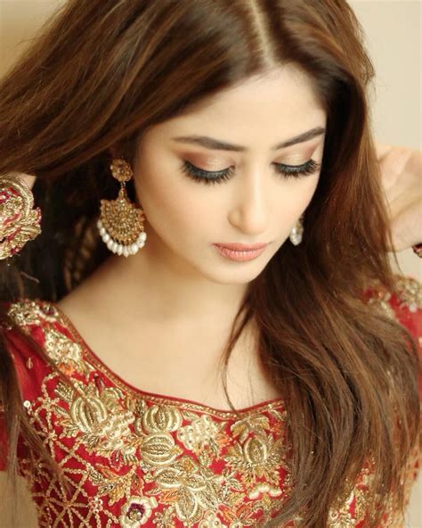 Sajal Aly Wiki Age Biography Movies And Beautiful