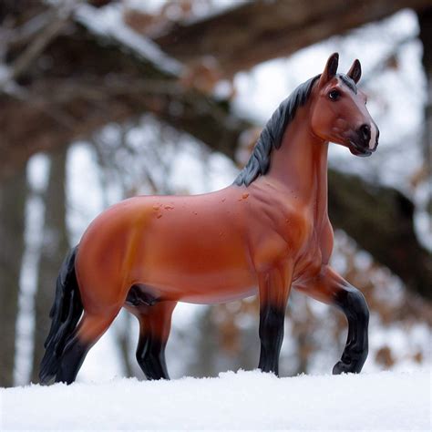 Breyer Freedom Series 112 Scale Model Horse Mighty Muscle Draft