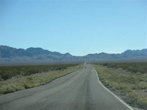 Open Road In The High Desert Stock Image Image Of Mountains Park