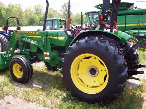 2001 John Deere 5420 Tractors Utility 40 100hp John Deere