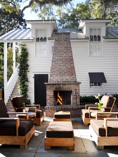 Outdoor Fireplace Ideas Design Ideas For Outdoor Fireplaces Hgtv