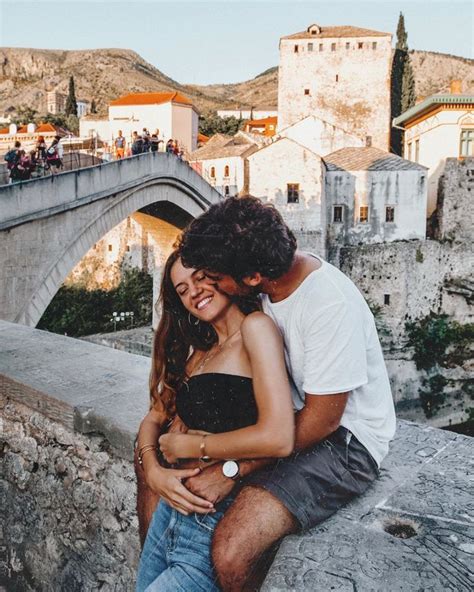 Stay Close Travel Far Couples Cute Couples Photos Couple Photography Poses