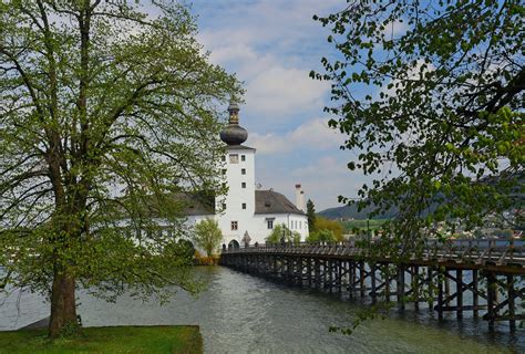 Schloss Ort Gmunden Traunsee Foto And Bild World österreich