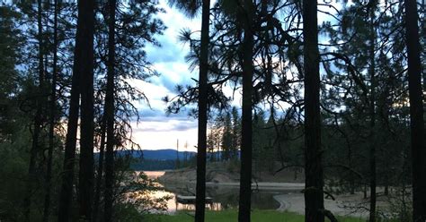 The story of our 4th annual 24 hour endurance race held on march, 29 2014 in fenton. Cloverleaf Campground, Lake Roosevelt, WA: 1 Hipcamper ...
