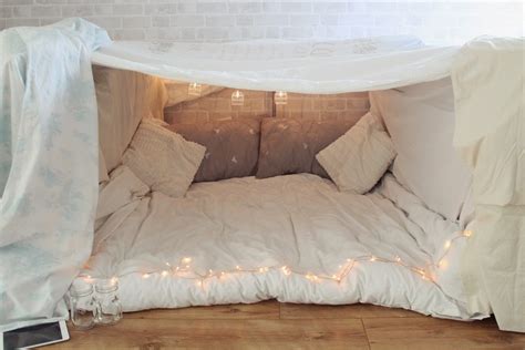 See full list on wikihow.com We did: An indoor fort | Little Winter | Bloglovin'