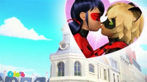 Miraculous Chat Noir Lady Bug Kiss Love Miraculous Ladybug