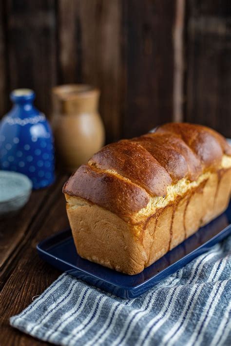 Klassisches Toastbrot Rezept mit Hefe