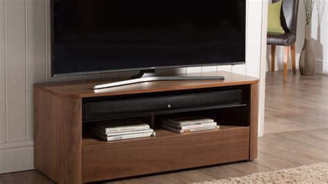 When watching movies or playing video games the surround sound should put you in the center of the take into account the battery life per charge and also the amount of time that it takes to charge the unit to 100%. Q Acoustics M4 Sound Bar review | TechRadar