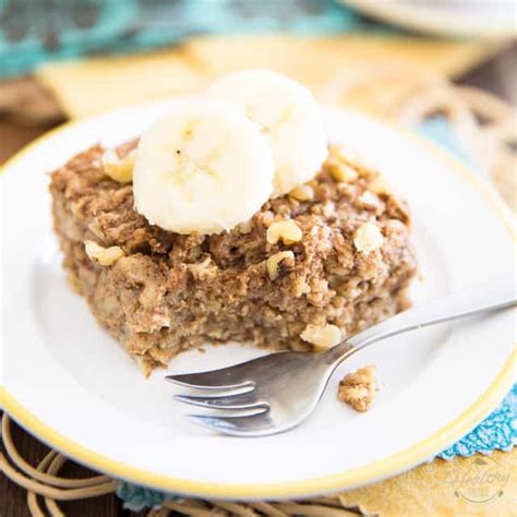 Banana Baked Oatmeal • The Healthy Foodie