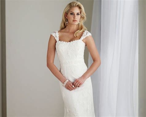 Tips On Choosing Wedding Gowns For Older Brides The Best Wedding Dresses