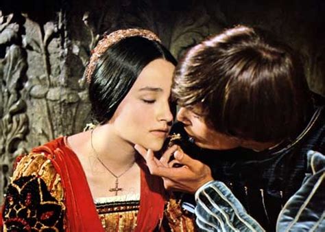 Romeo and juliet meet and learn they belong to the opposing families of montague and capulet. Franco Zeffirelli's Romeo and Juliet (1968)