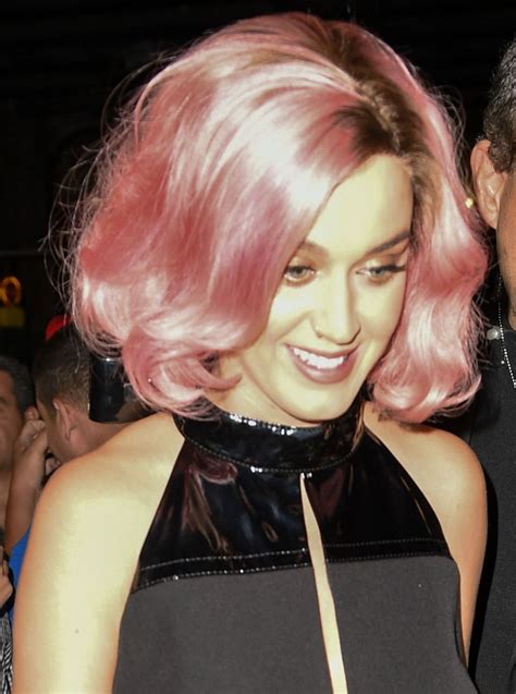 Katy Perrys New Auburn Hair Celebrity Beauty News Glamour