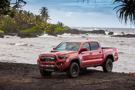 2017 Toyota Tacoma Trd Pro First Drive Review Automobile Magazine