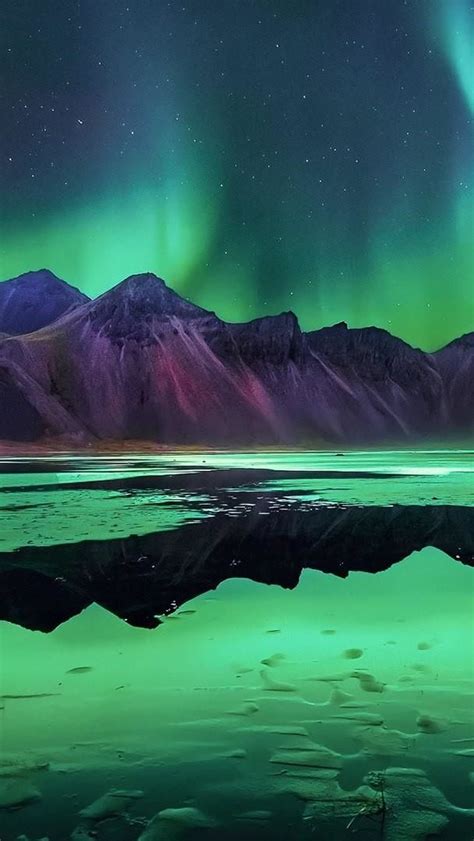 Aurora Borealis Over Vestrahorn Mountains Hd Wallpaper