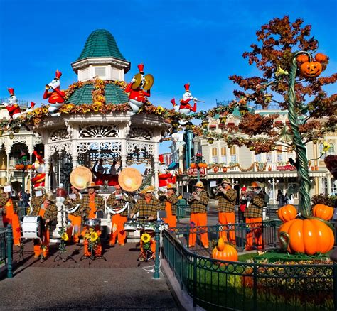 Disneyland Paris Halloween Season Mainstreet Disneylandparis