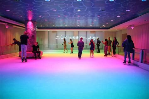 4 Magical Ice Skating Rinks In Miami For A Perfect Winter Outing