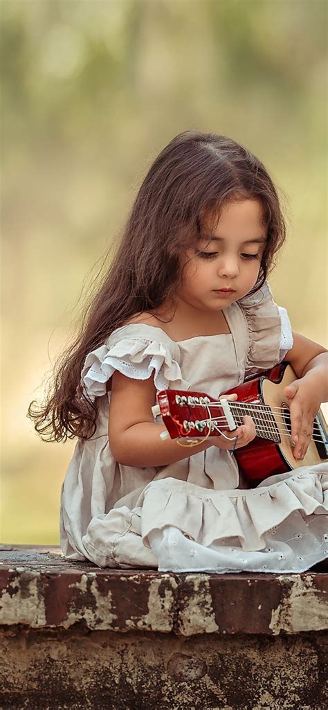 Cute Girl Wallpaper 4k Playing Guitar Adorable Kid Child Cute 278
