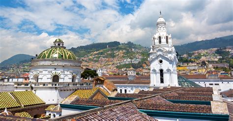Sua Capital E Quito
