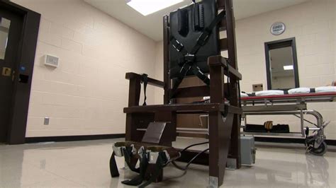 How Tennessee Prison Officials Test The Electric Chair Before An