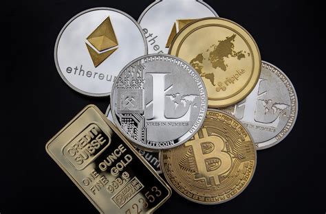 Although there are technically over 2000 cryptocurrencies, only a handful are relevant. All Cryptocurrencies | Every Crypto Coin
