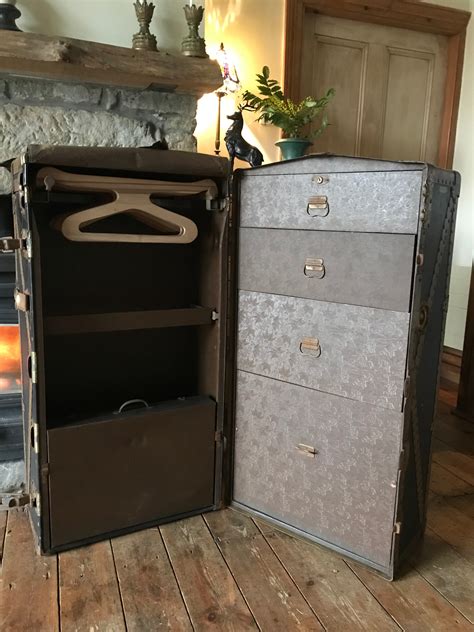 Vintage Wardrobe Steamer Trunk Wardobe Pedia