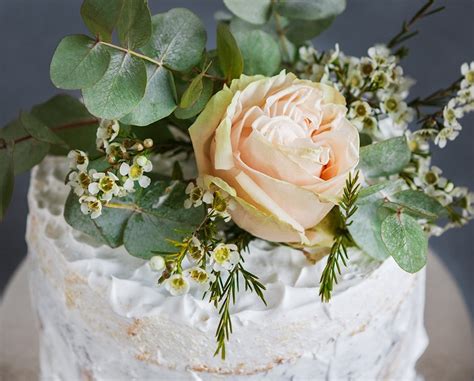 How To Put Fresh Flowers On Cake Video Sugar Geek Show Fresh