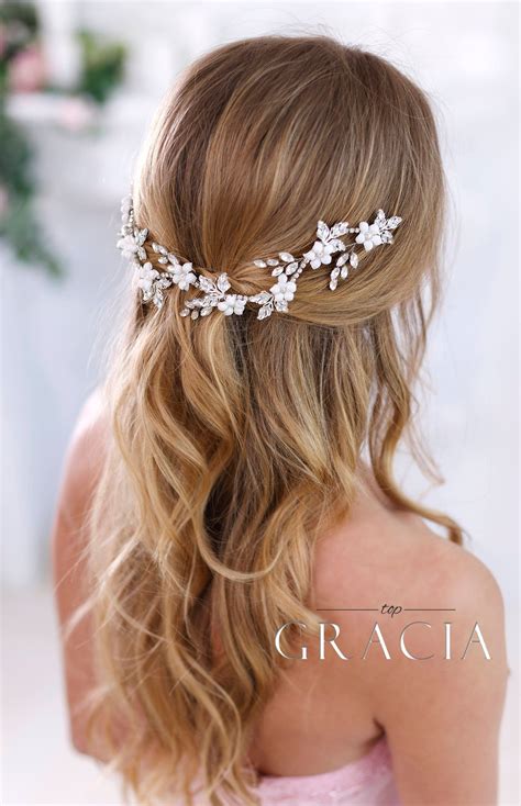 Your wedding look is not complete withouth the perfect accessories—a veil, wedding shoes, jewelry, and more. Crystal headband Bridal hair flowers Bridal Hair Jewelry ...