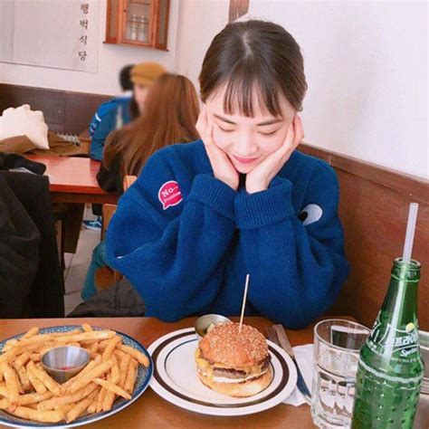 Oh My Girl S Jine Shares Updates Since Halting Promos To Treat Anorexia