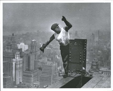 Amazing Empire State Building Construction Photos From 1931 Show