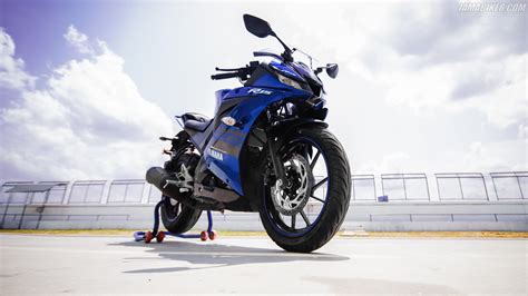 Maybe you would like to learn more about one of these? Yamaha R15 V3 HD wallpapers | IAMABIKER - Everything ...