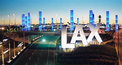 Why I Leave The Airport During Layovers At Lax Wheelchair Travel