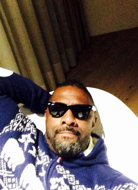 Pin By Vanessa Johnson On Idris Idris Elba Elba Mens Sunglasses