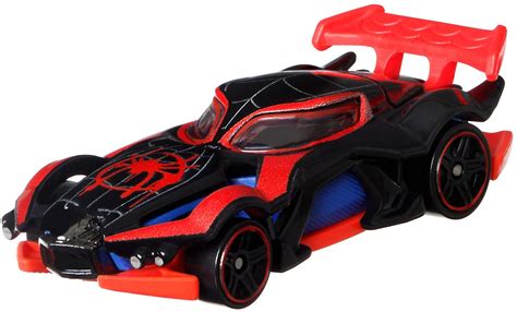 hot wheels spider man 1 64 scale vehicle 5 pack includes spider man spider man in proto suit