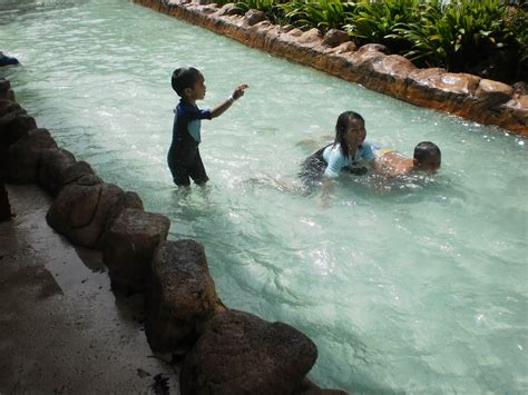 Free wifi in public areas and free self parking are also provided. Bukit Merah Water Park