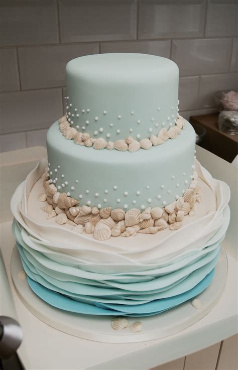 Birthday cake for my mum. Ombre Cake Designs - Hall of Cakes