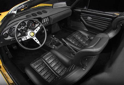 Ferrari knows how to make a gorgeous car. Ferrari Daytona Spider interior | Ferrari, Classic european cars, Motor car