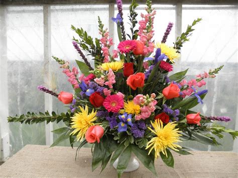 Imperial flowers of lexington, ky specializes in creating fabulous designs for you in contemporary and traditional styles. Bright and Brilliant | Michler's Florist, Greenhouses ...