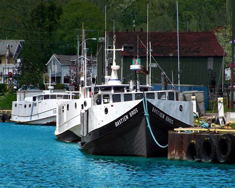 Fishing Boat Wallpaper Wallpapersafari