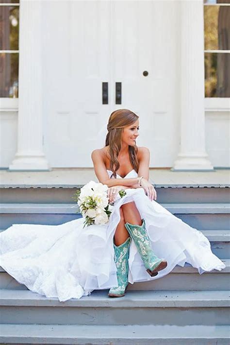 Cowgirl Boots Wedding Ideas For Country Themes Wedding Forward
