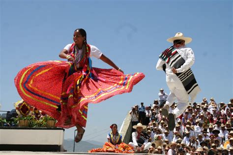 Danzas Y Bailes Tradicionales Para Terminar De Enamorarse De Oaxaca