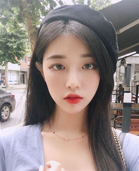 ˀ 𝐩𝐢𝐧𝐭𝐞𝐫𝐞𝐬𝐭 𝐫𝐨𝐬𝐞𝐬𝐚𝐦𝐨𝐮𝐫𝐱 🍓ᵎ꒱ 귀여운 한국 소녀 아시아의 아름다움 아름다운