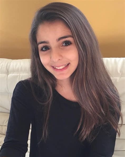 Farah Pahlavi 14 ans née en 2004 Petite fille du Shah Mohamed Reza